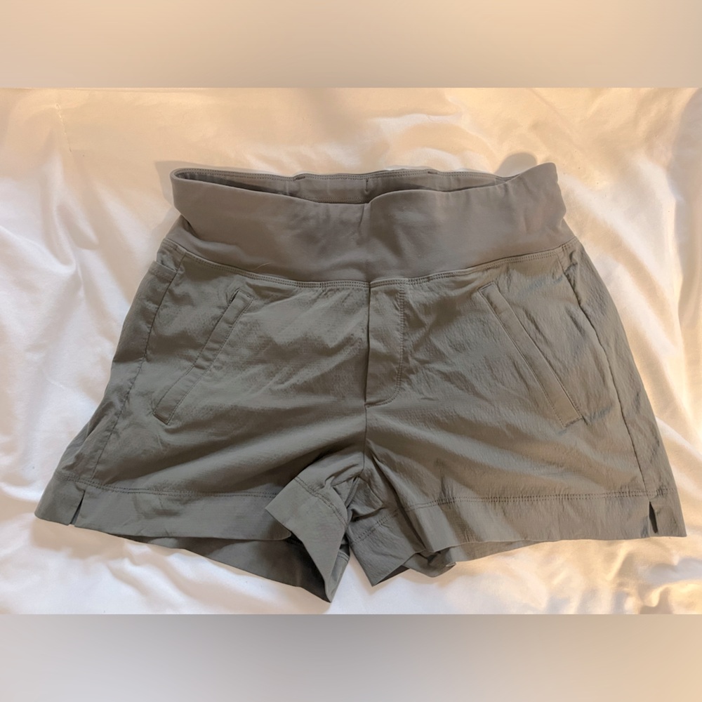 Athleta “Trekkie North” shorts